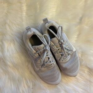 Nike Photon Dust/Particle Grey Athletic Sneakers